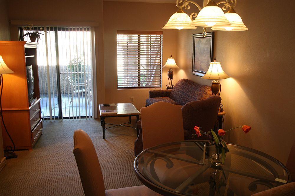 The Oasis Resort Palm Springs Exterior photo