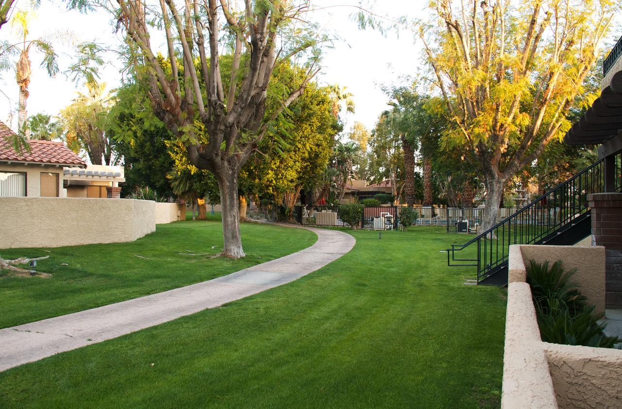 The Oasis Resort Palm Springs Exterior photo