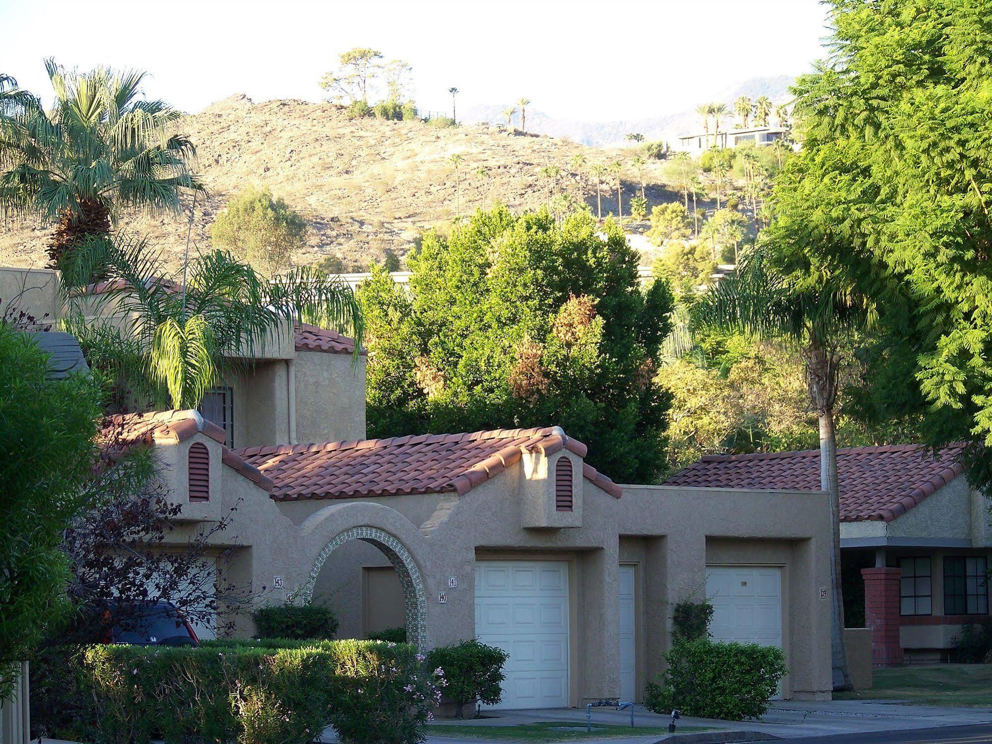 The Oasis Resort Palm Springs Exterior photo